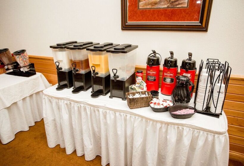 אתר נופש Brookside Lodge