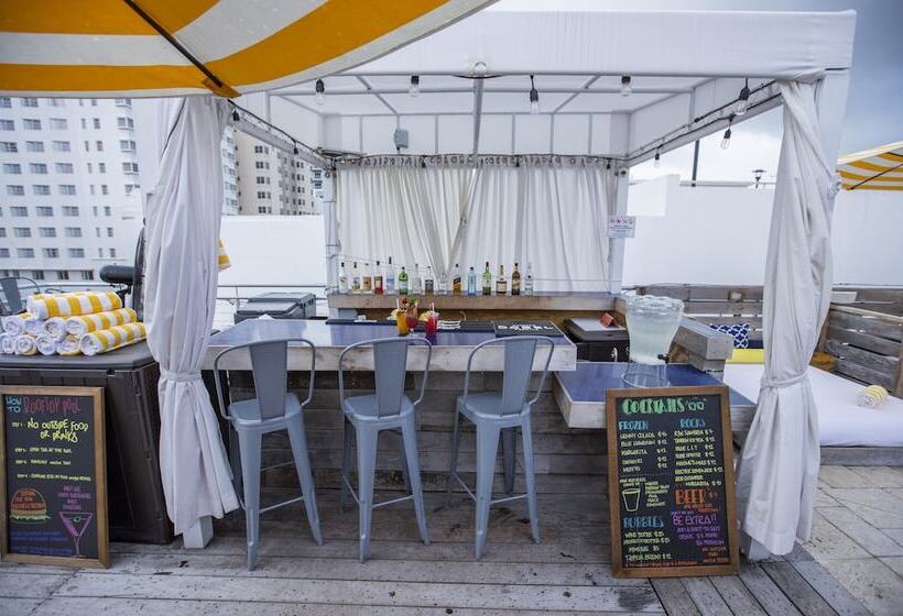 Курорт Catalina Hotel & Beach Club