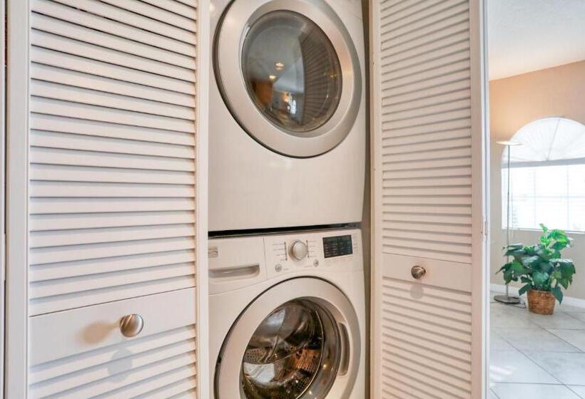 منتجع Dockside Dream