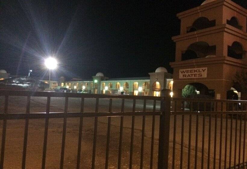 Royal Holiday Motel By Belvilla Gallup I 40