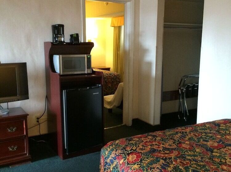 Royal Holiday Motel By Belvilla Gallup I 40