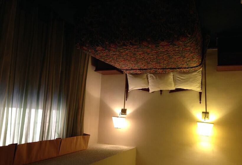 Royal Holiday Motel By Belvilla Gallup I 40