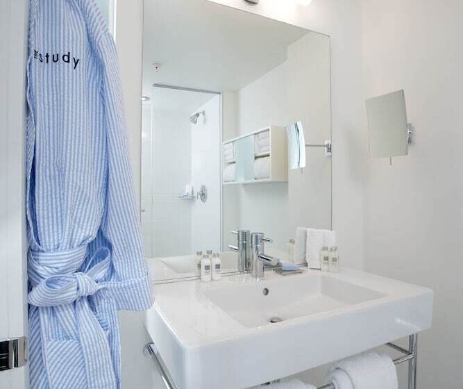 The Study At Yale, Study Hotels