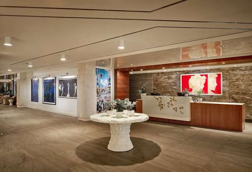 Waterstone Resort & Marina Boca Raton, Curio Collection By Hilton