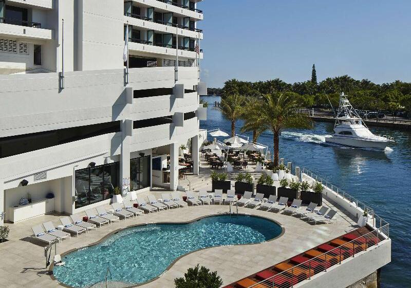 Waterstone Resort & Marina Boca Raton, Curio Collection By Hilton