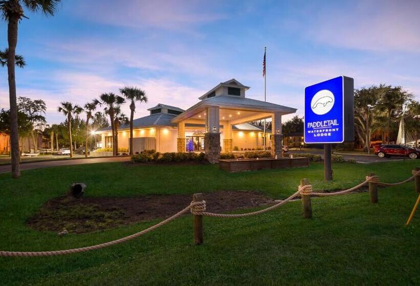 منتجع Paddletail Waterfront Lodge, Trademark Collection By Wyndham