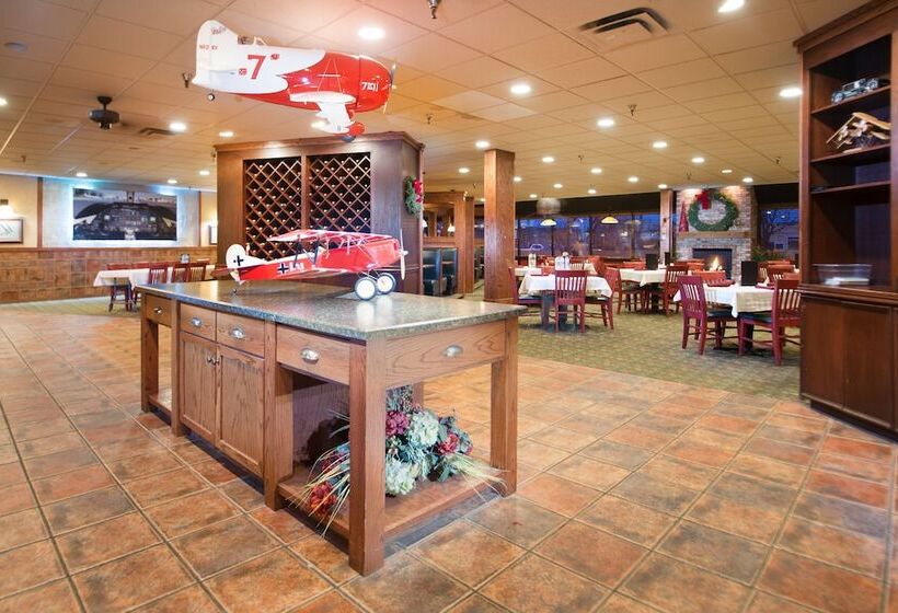 Crossroads Hotel And Huron Event Center