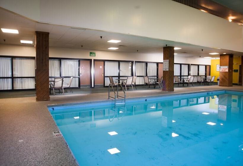 Crossroads Hotel And Huron Event Center