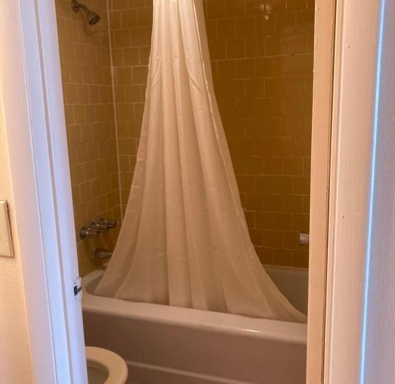 Altamonte Springs Hotel And Suites