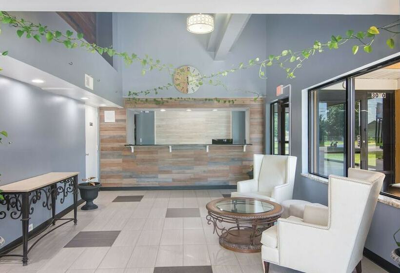 Отель Rodeway Inn