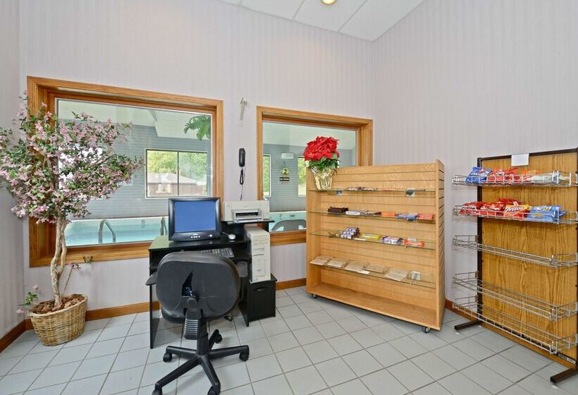 酒店 Americas Best Value Inn Saint Ignace