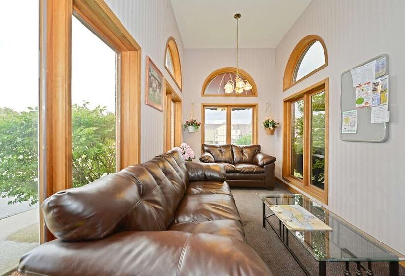 酒店 Americas Best Value Inn Saint Ignace