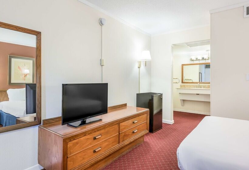 فندق Americas Best Value Inn St. Joseph At I29