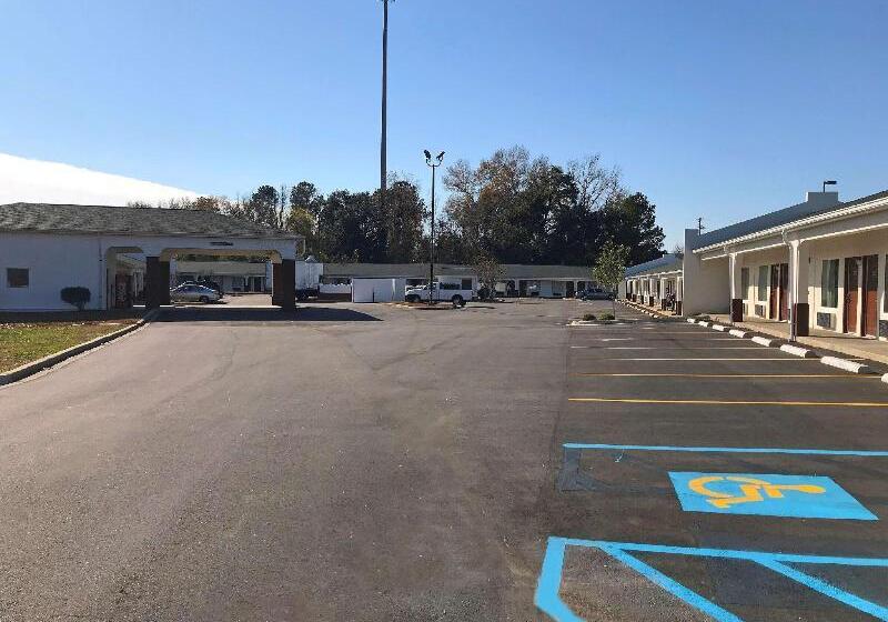 酒店 Americas Best Value Inn & Suites Sumter