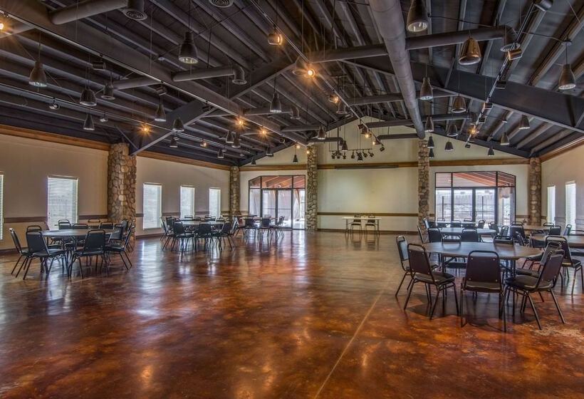 酒店 Americinn By Wyndham Pampa  Event Center