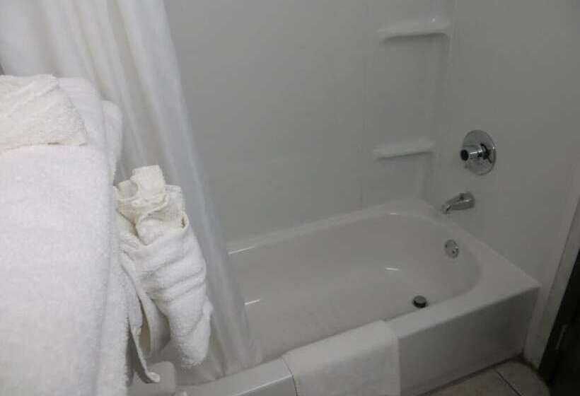 Americourt Hotel And Suites   Elizabethton