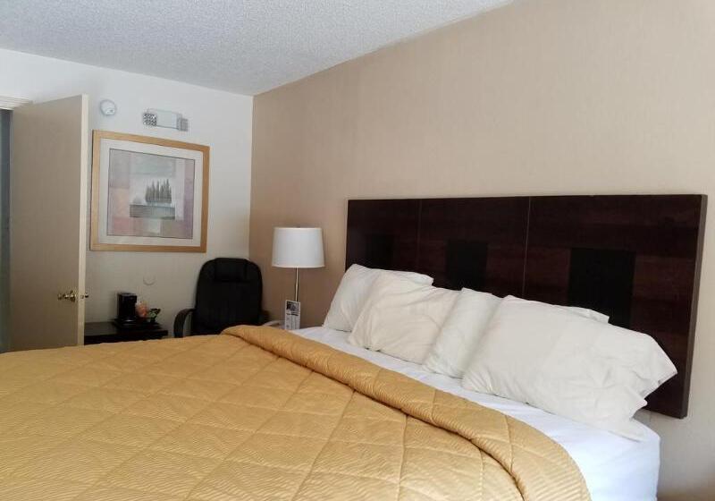 فندق Amerivu Inn & Suites   Helen   Downtown