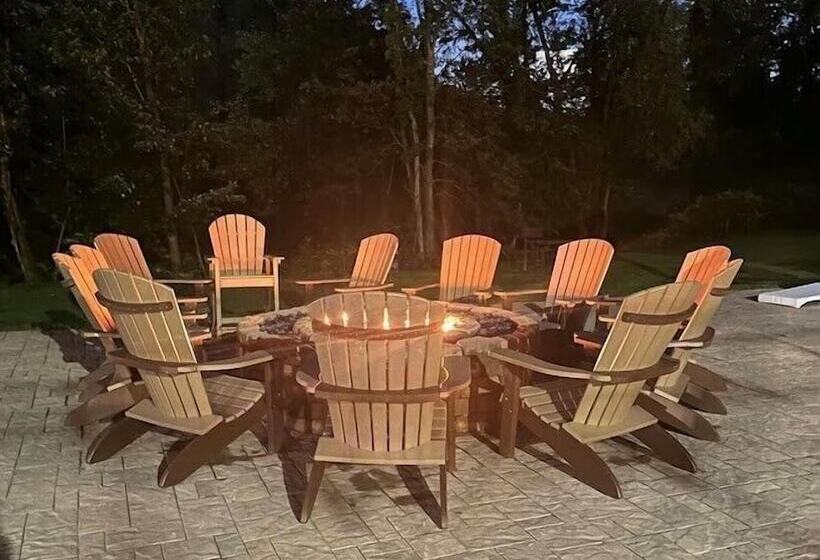 בית מלון כפרי Baymont By Wyndham Bartonsville Poconos