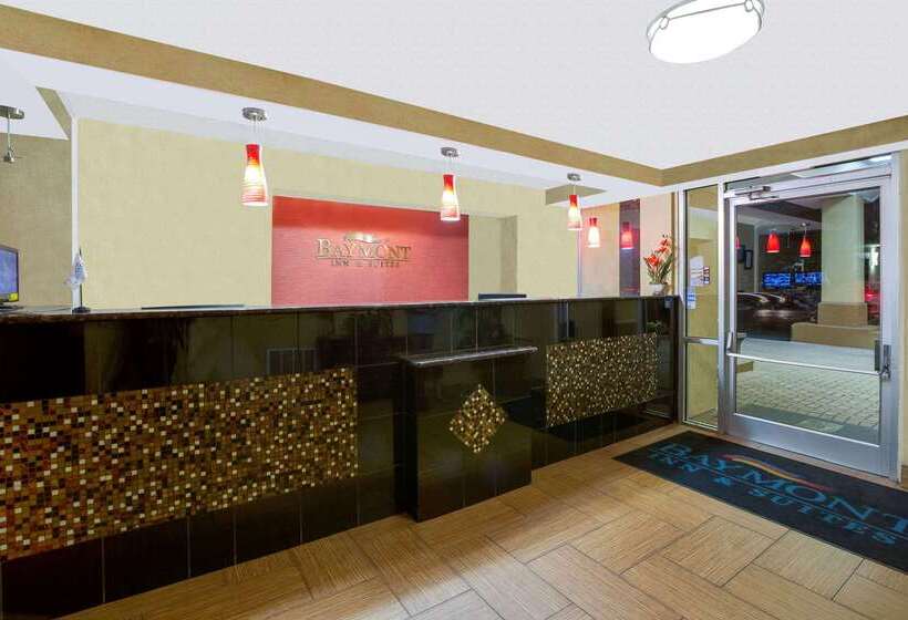 فندق Baymont By Wyndham Charlotteairport Coliseum