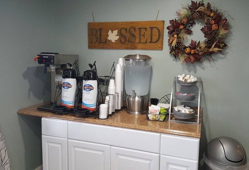 בית מלון כפרי Baymont By Wyndham Grand Haven