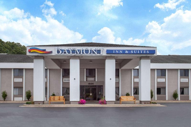 בית מלון כפרי Baymont By Wyndham Grand Haven
