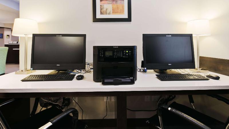 酒店 Best Western Harvest Inn & Suites