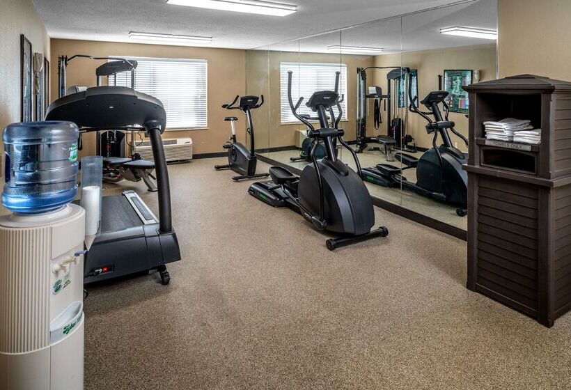 בית מלון כפרי Best Western Huntington Mall Inn