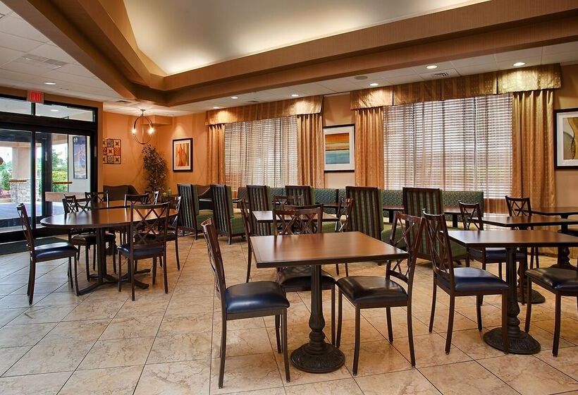 فندق Best Western Plus Goldsboro