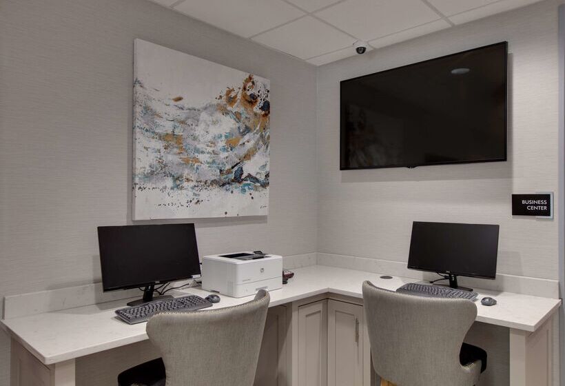 ホテル Best Western Plus Greenville I385 Inn & Suites