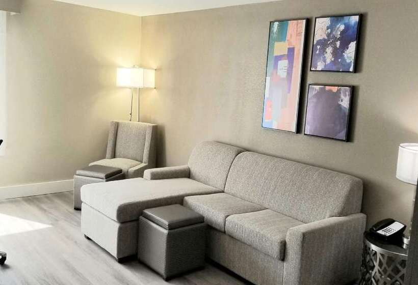 호텔 Best Western Plus Greenville I385 Inn & Suites