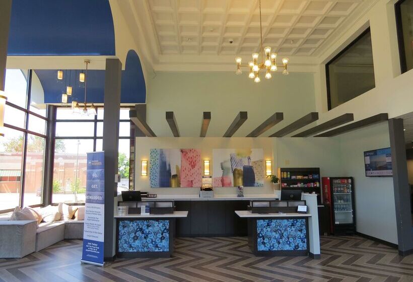 호텔 Best Western Plus Landmark Inn