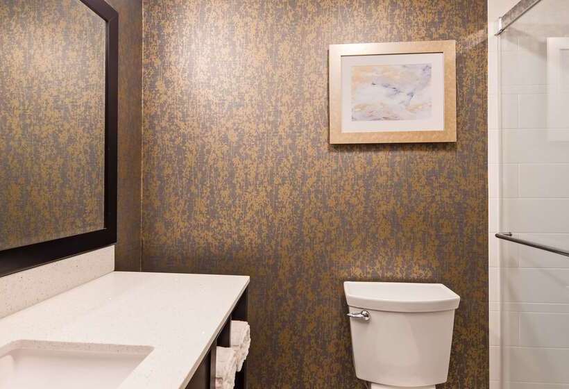 호텔 Best Western Plus Landmark Inn