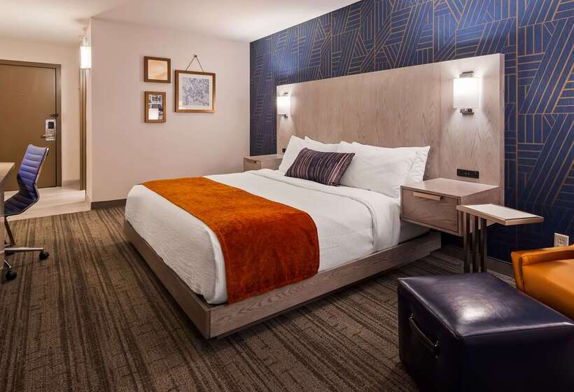 호텔 Best Western Plus Landmark Inn