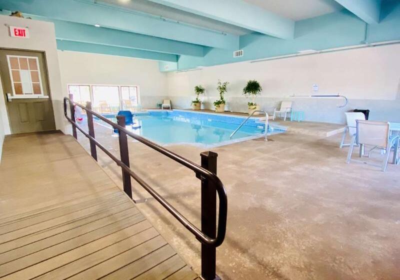 هتل Best Western Plus Landmark Inn