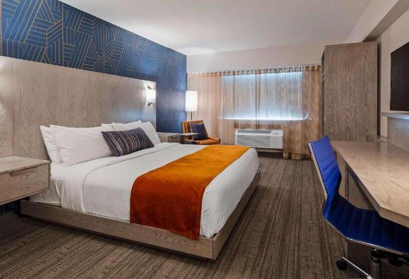 호텔 Best Western Plus Landmark Inn