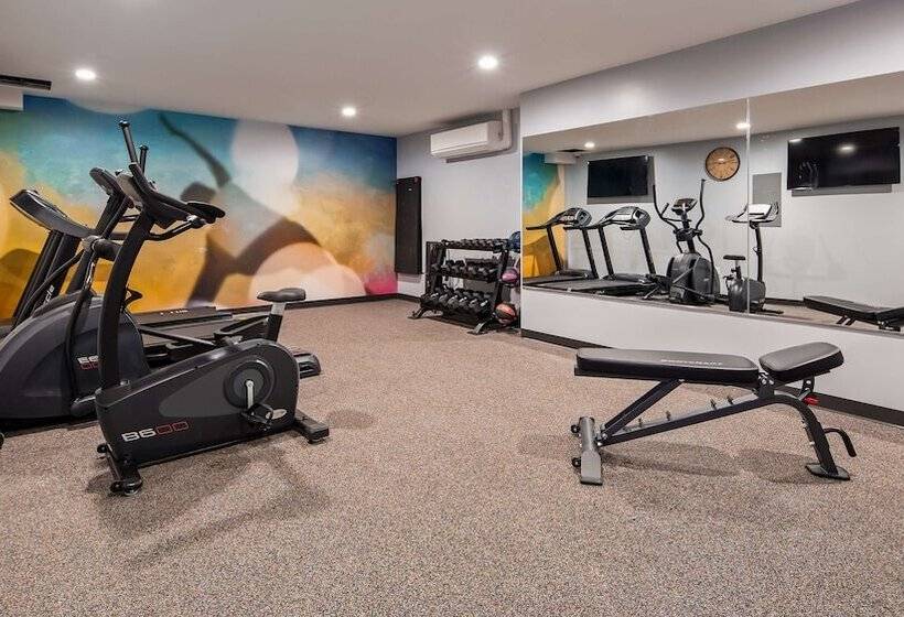 호텔 Best Western Plus Landmark Inn