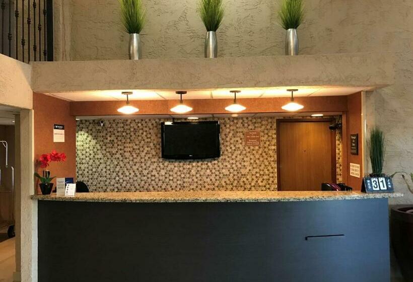 هتل Tempe By The Mall Phoenix Airport