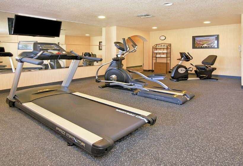 Best Western San Dimas Hotel & Suites