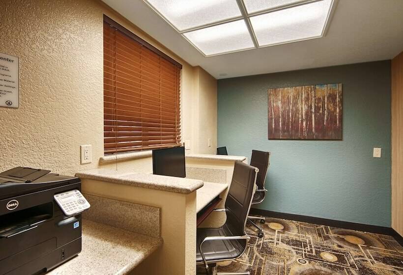 Best Western San Dimas Hotel & Suites