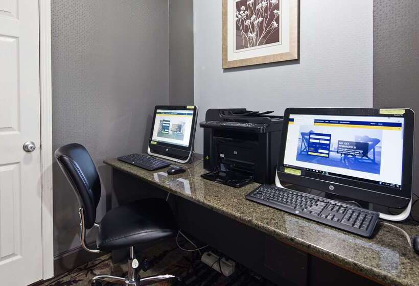 호텔 Best Western Inn At The Rochester Airport