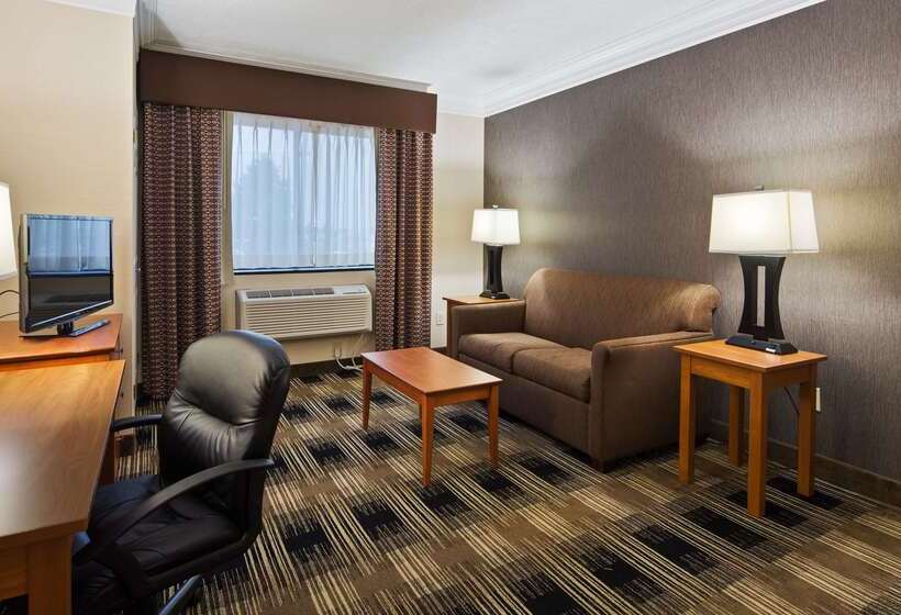 호텔 Best Western Inn At The Rochester Airport