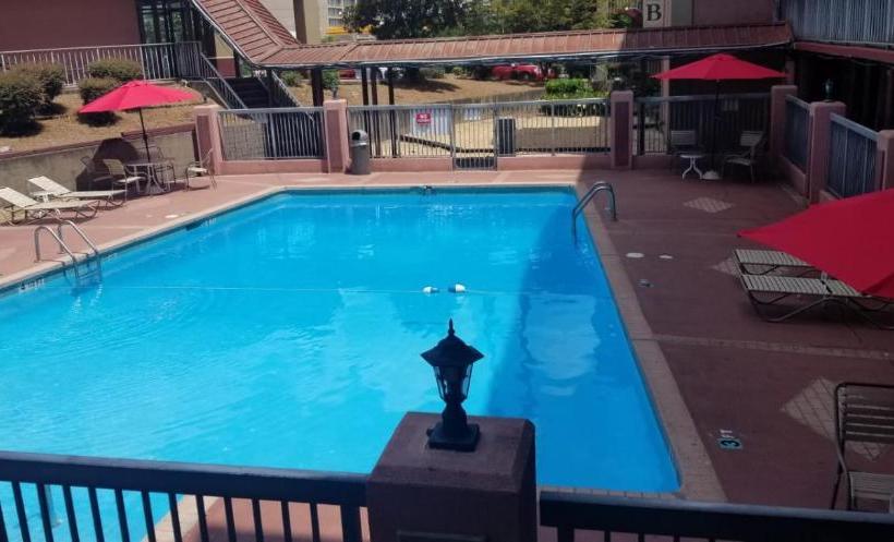 酒店 Budgetel Inn And Suites