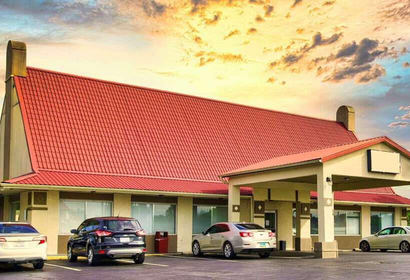 فندق Ramada By Wyndham Lumberton