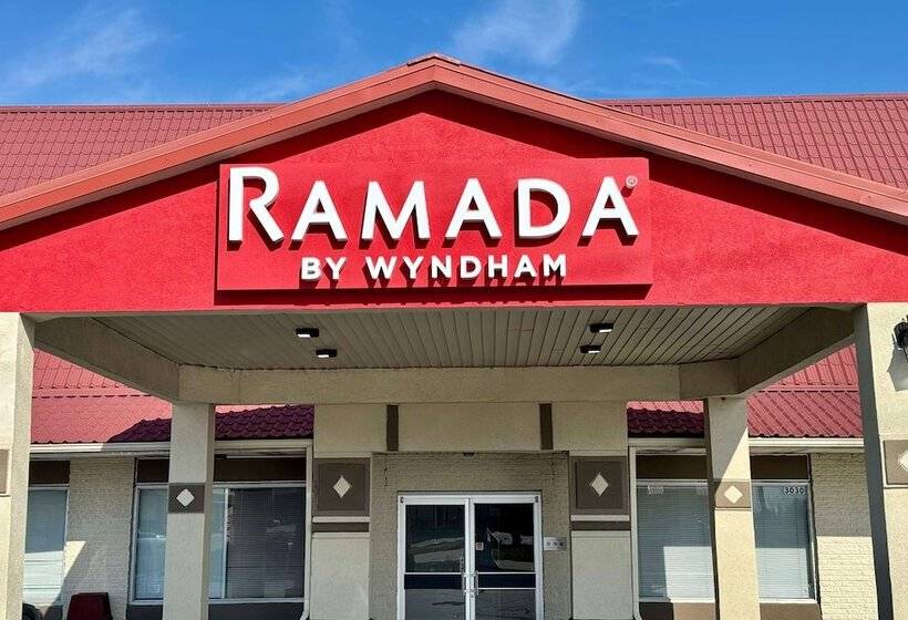 فندق Ramada By Wyndham Lumberton