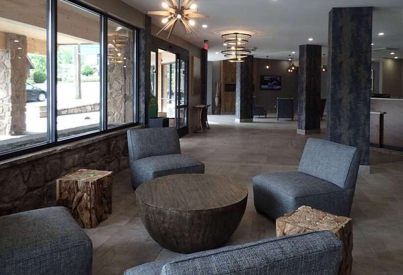 호텔 Clarion Pointe Downtown Gatlinburg