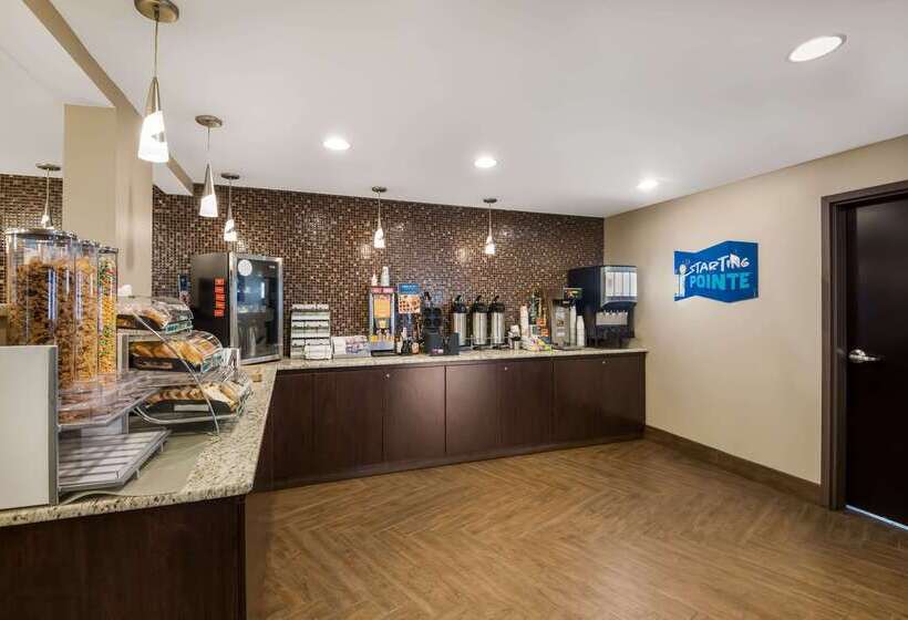 酒店 Clarion Pointe Downtown