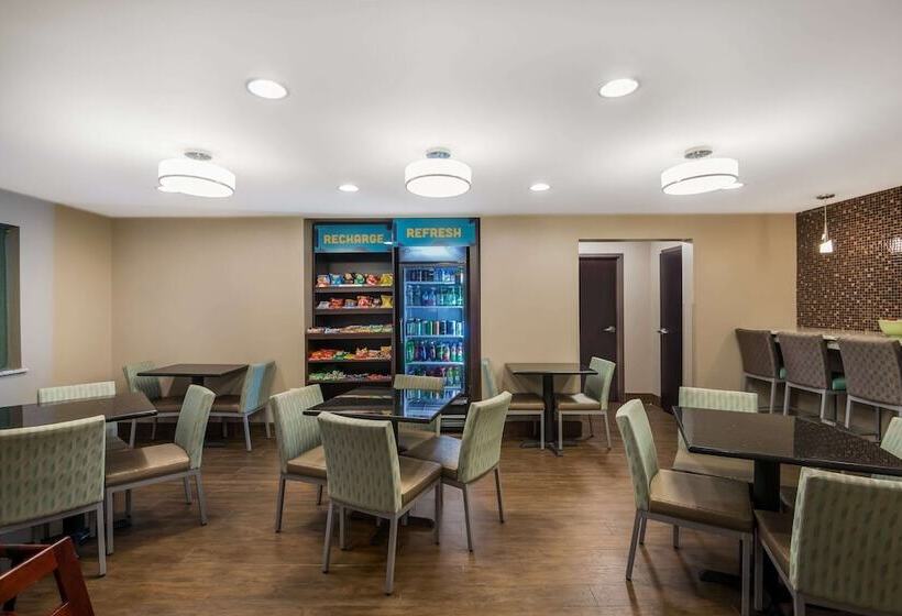 酒店 Clarion Pointe Downtown