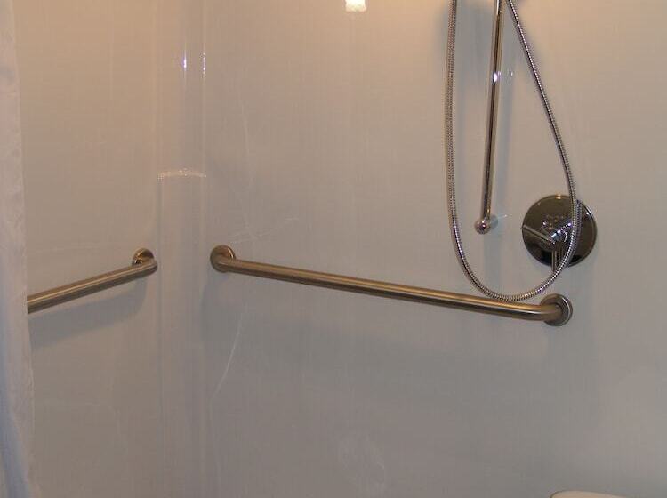 酒店 Clarion Pointe Downtown