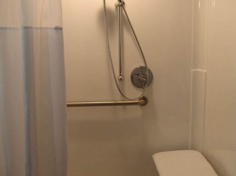 酒店 Clarion Pointe Downtown