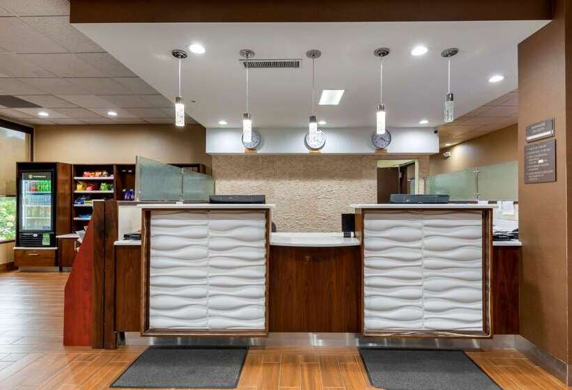 Отель Comfort Inn Binghamton I81